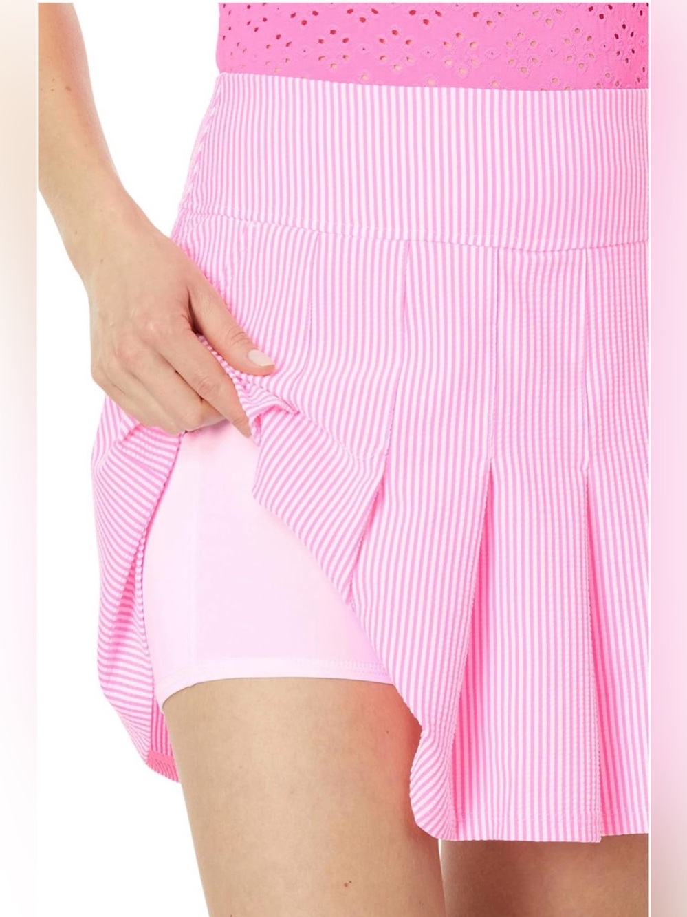 Lilly Pulitzer Priska Skort in Havana Pink performance seersucker - Picture 3 of 7